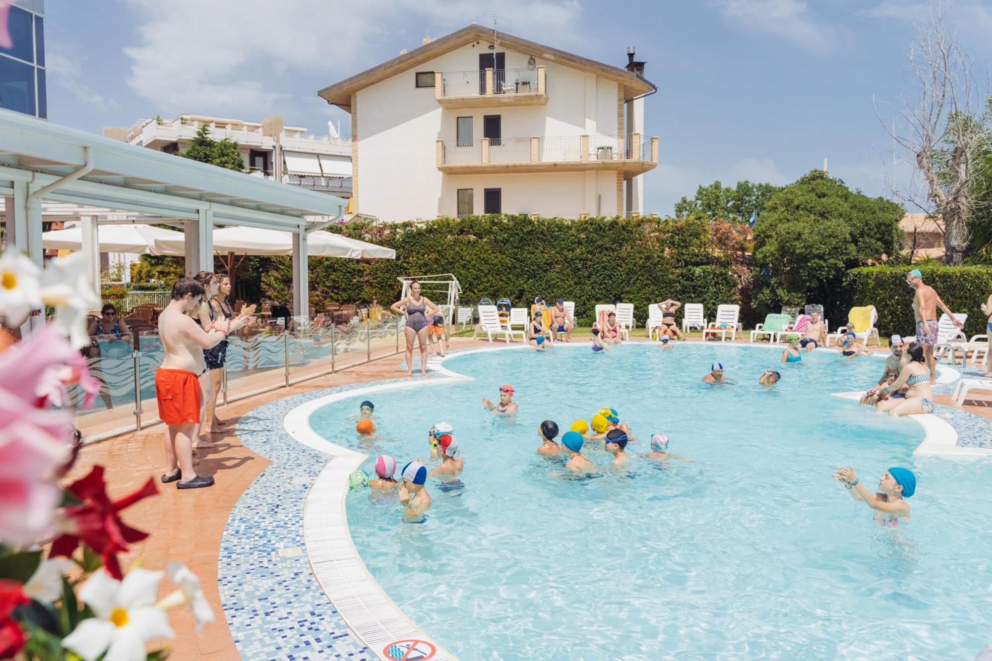 Hermitage Hotel Silvi Marina Zewnętrze zdjęcie