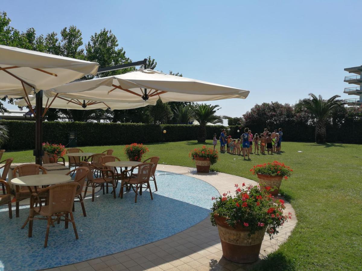 Hermitage Hotel Silvi Marina Zewnętrze zdjęcie